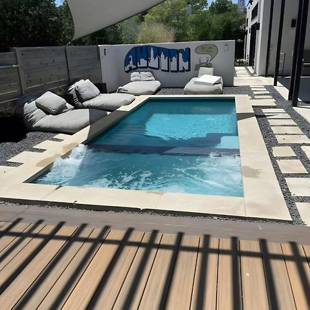Modern 2-Home Oasis W Pool & Hot Tub In Dt オースティン エクステリア 写真