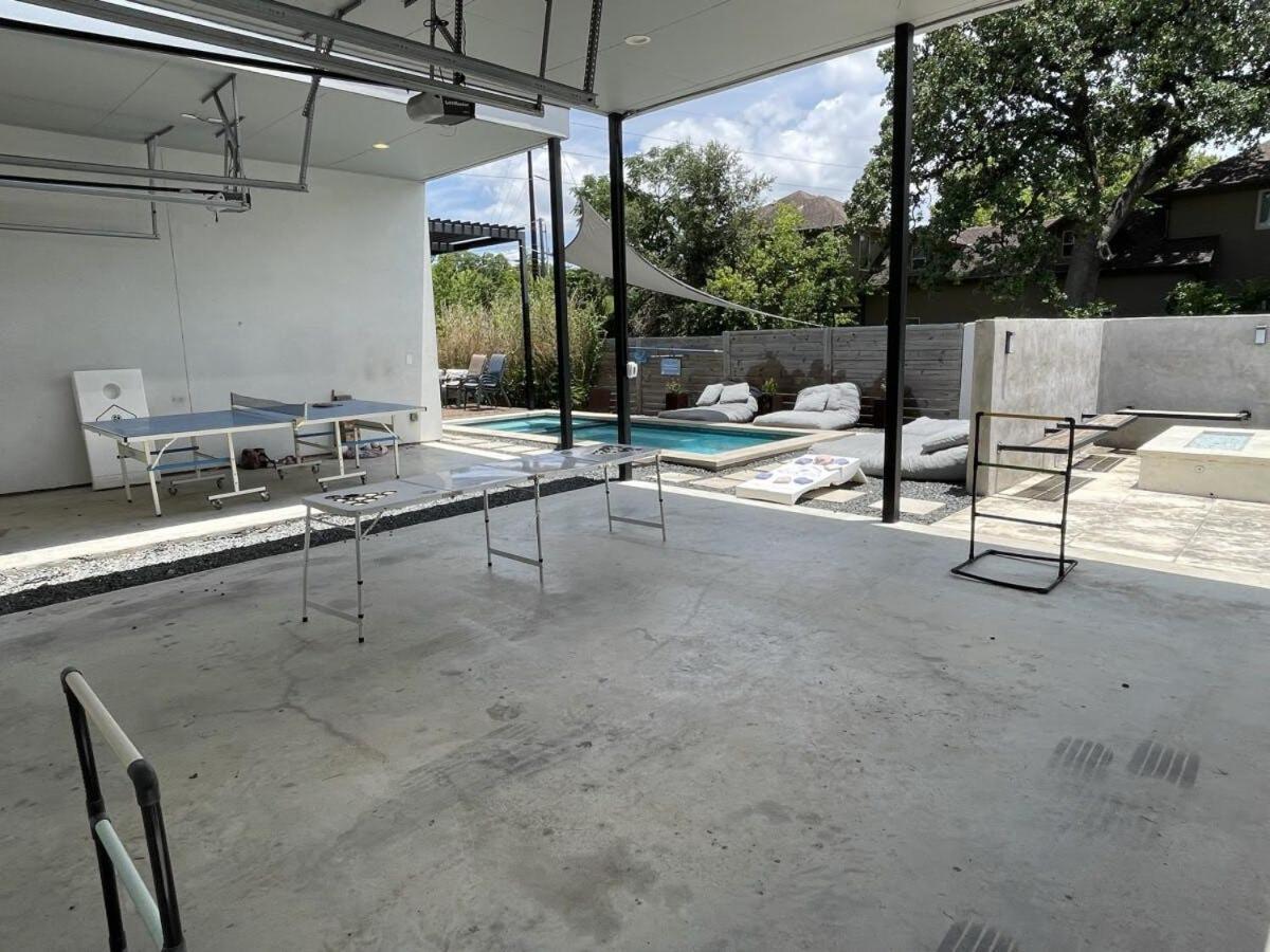 Modern 2-Home Oasis W Pool & Hot Tub In Dt オースティン エクステリア 写真
