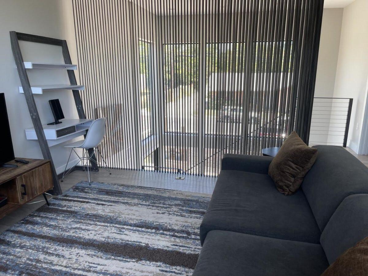 Modern 2-Home Oasis W Pool & Hot Tub In Dt オースティン エクステリア 写真