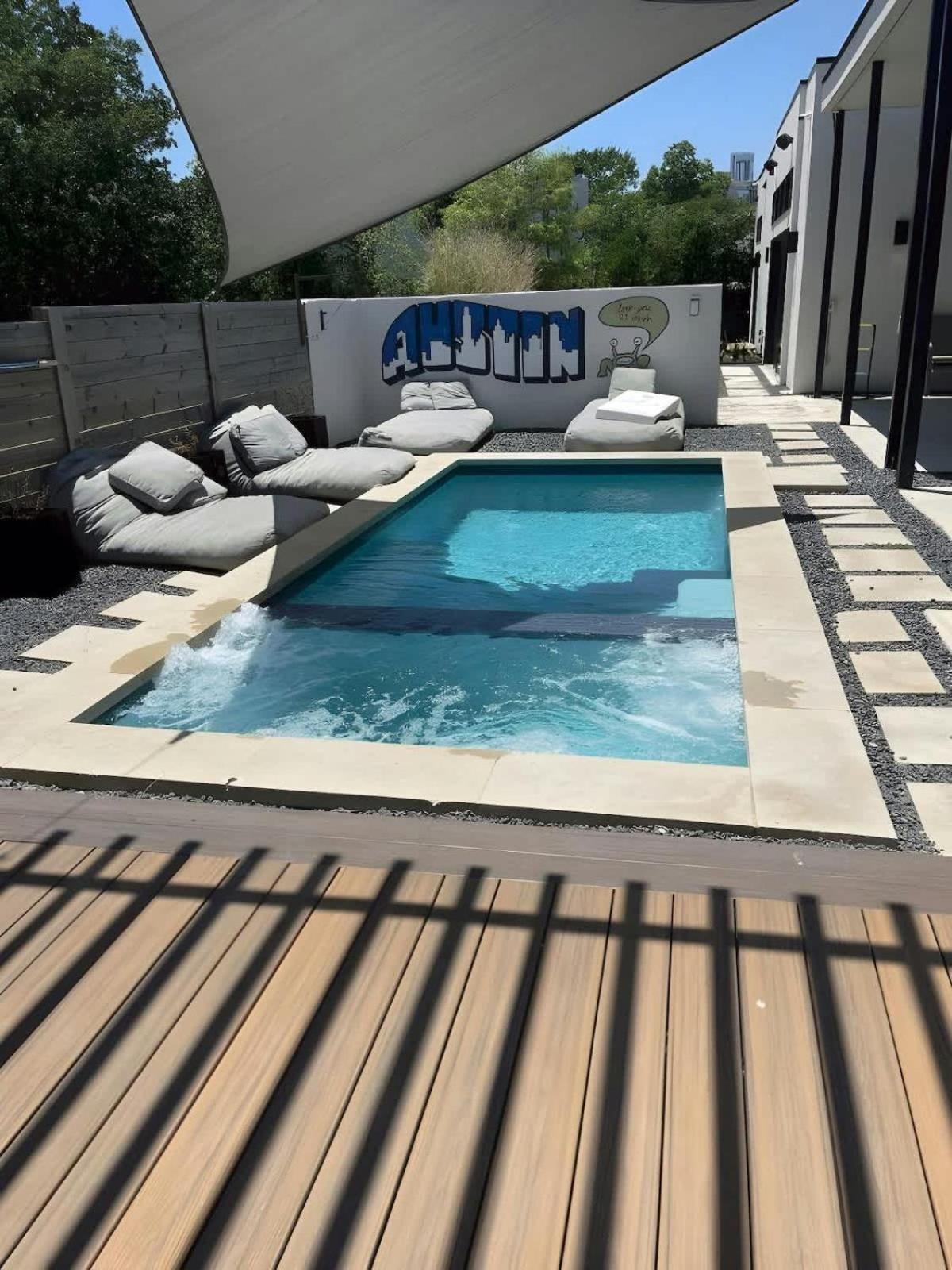 Modern 2-Home Oasis W Pool & Hot Tub In Dt オースティン エクステリア 写真